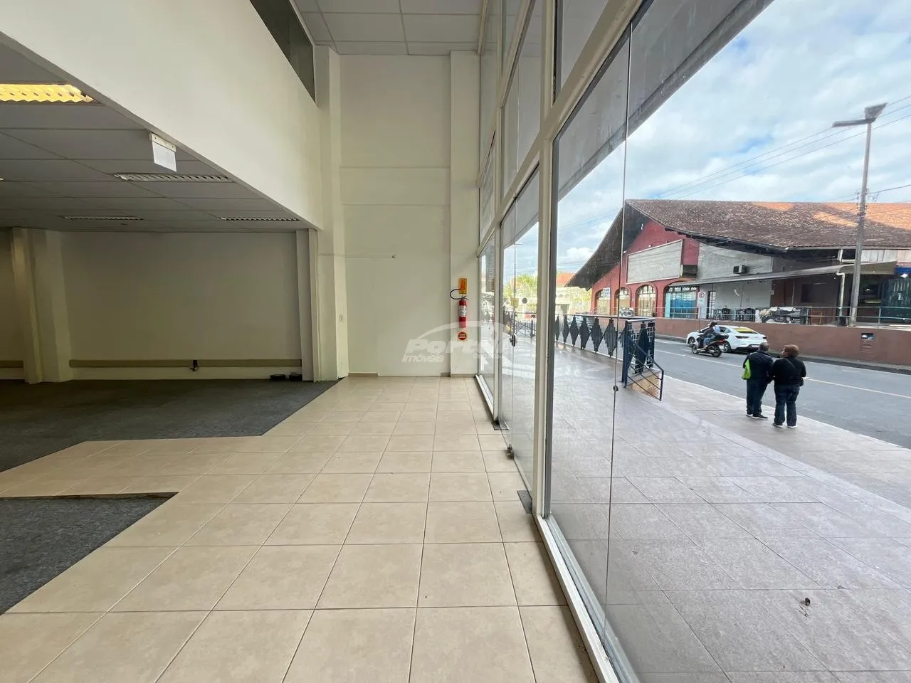 Loja Térrea disponível para locação no Centro de Blumenau — foto 5