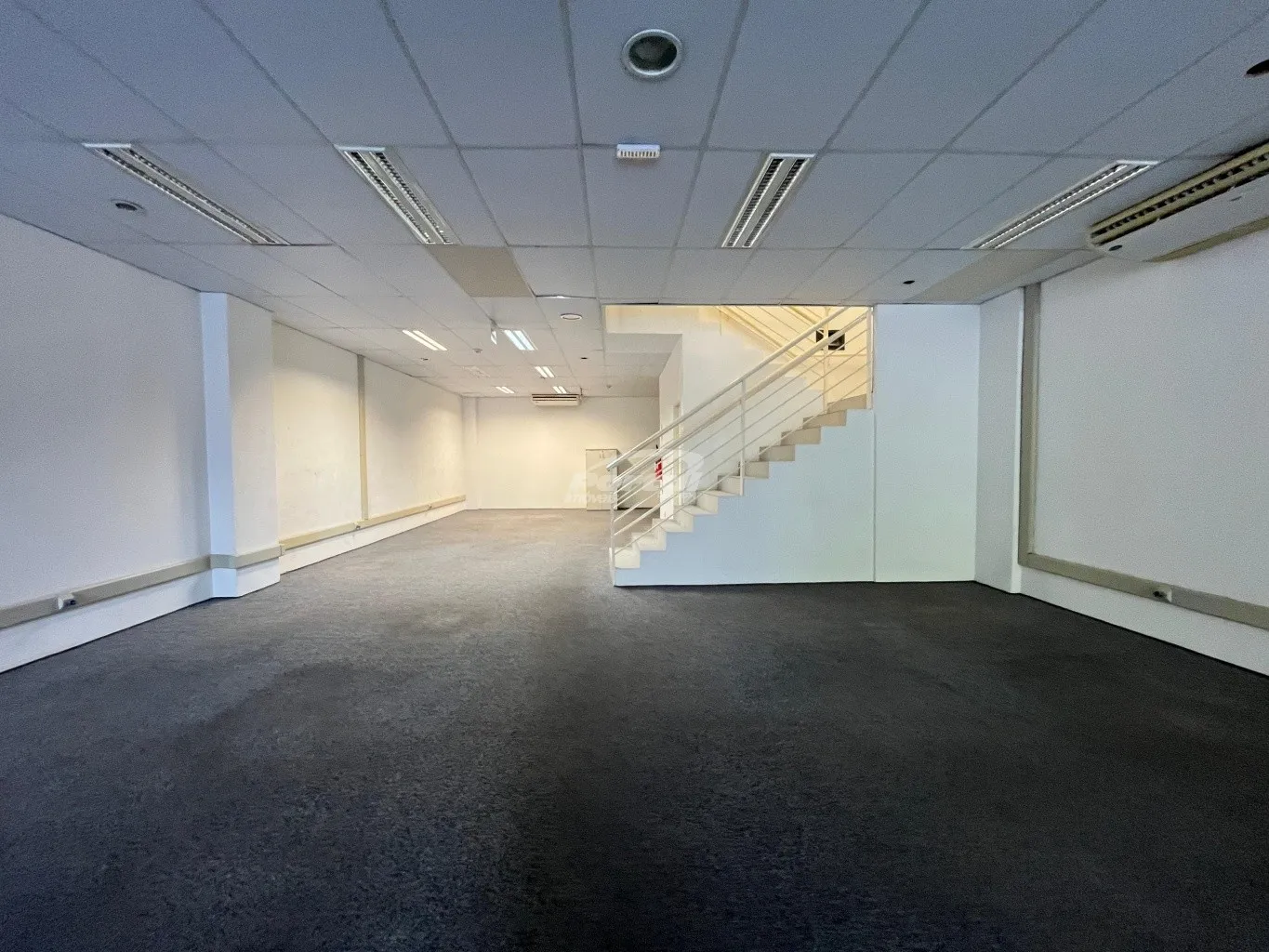 Loja Térrea disponível para locação no Centro de Blumenau — foto 7