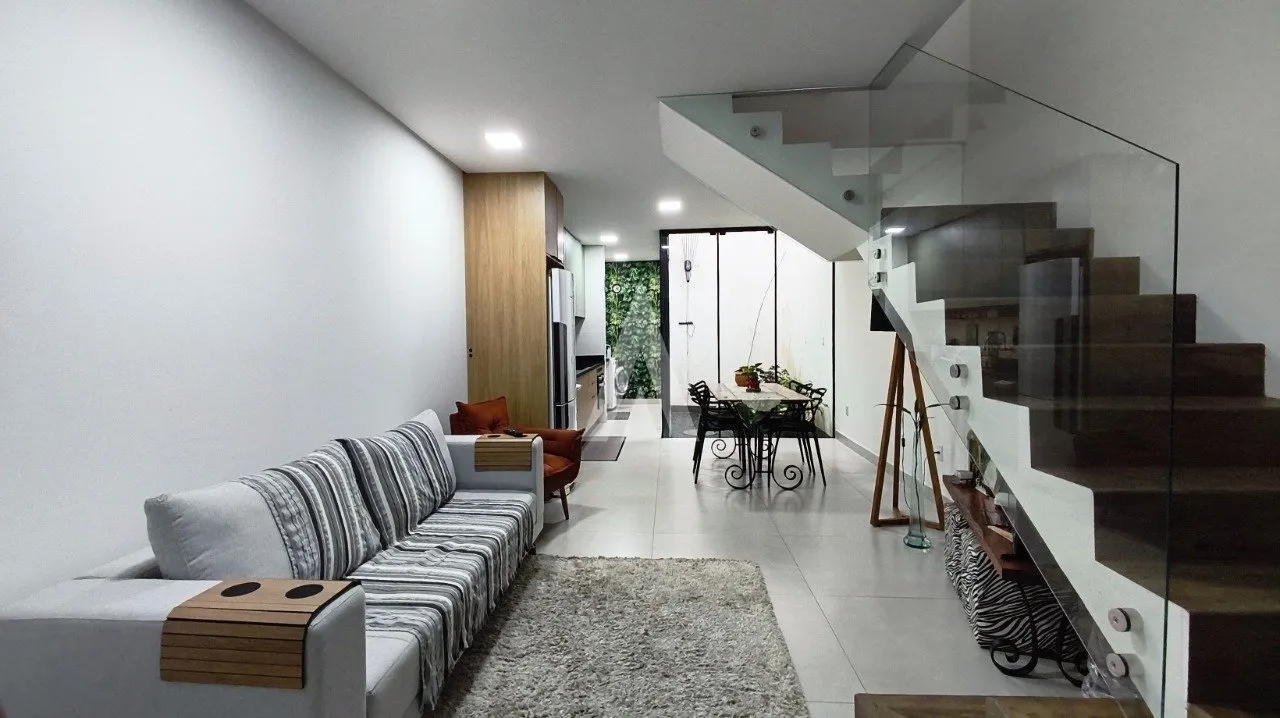 Sobrado Geminado 2 Suítes no Santo Antônio - Semi Mobiliado por R$ 485.000,00 - foto 1