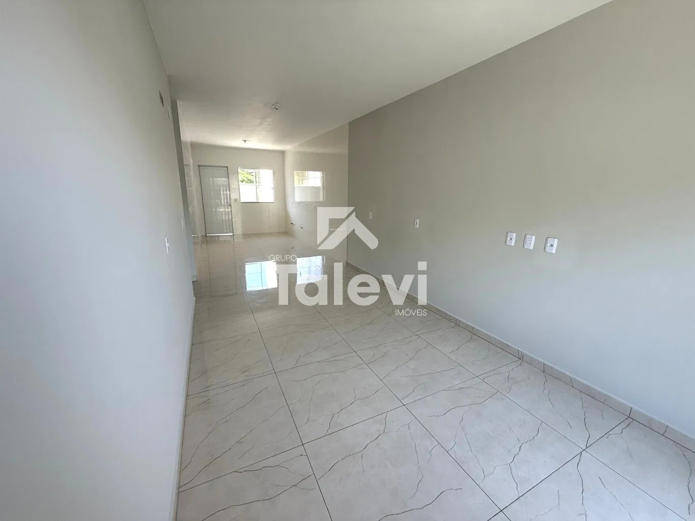 Excelente para Morar ou Alugar - Bairro Tranquilo e em Constante Valorização — foto 3