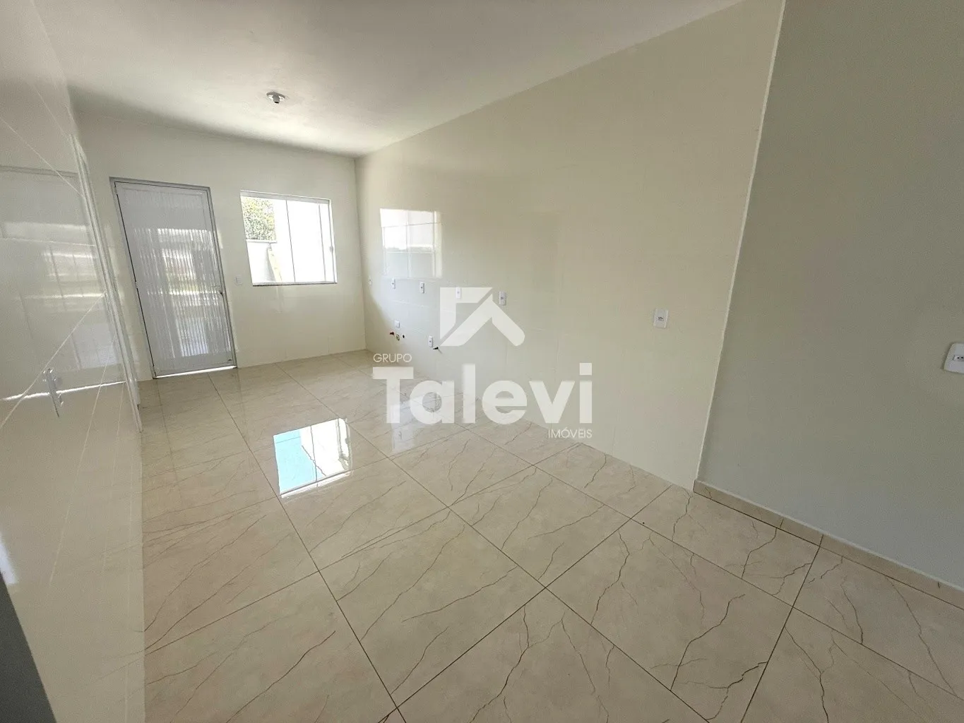 Excelente para Morar ou Alugar - Bairro Tranquilo e em Constante Valorização — foto 4