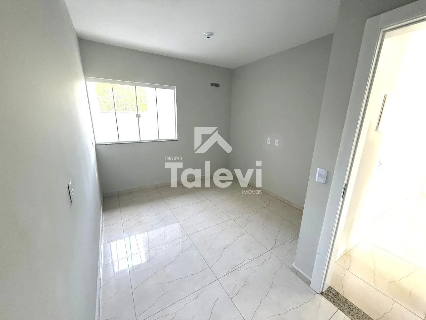 Excelente para Morar ou Alugar - Bairro Tranquilo e em Constante Valorização — foto 6