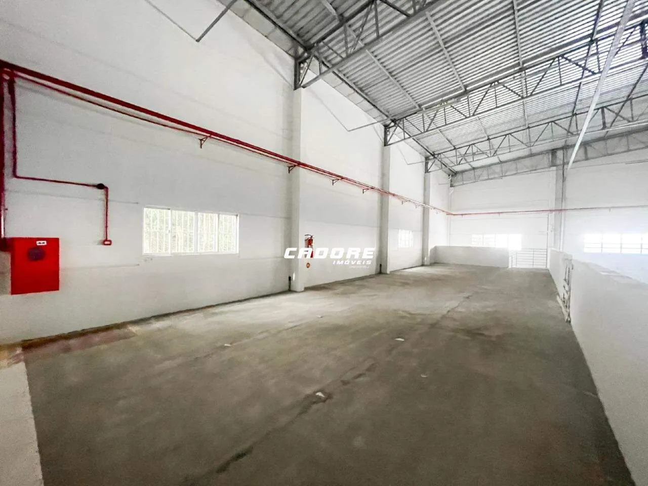 Galpão com aproximadamente 1.850m no bairro Badenfurt I Cadore Imóveis — foto 6