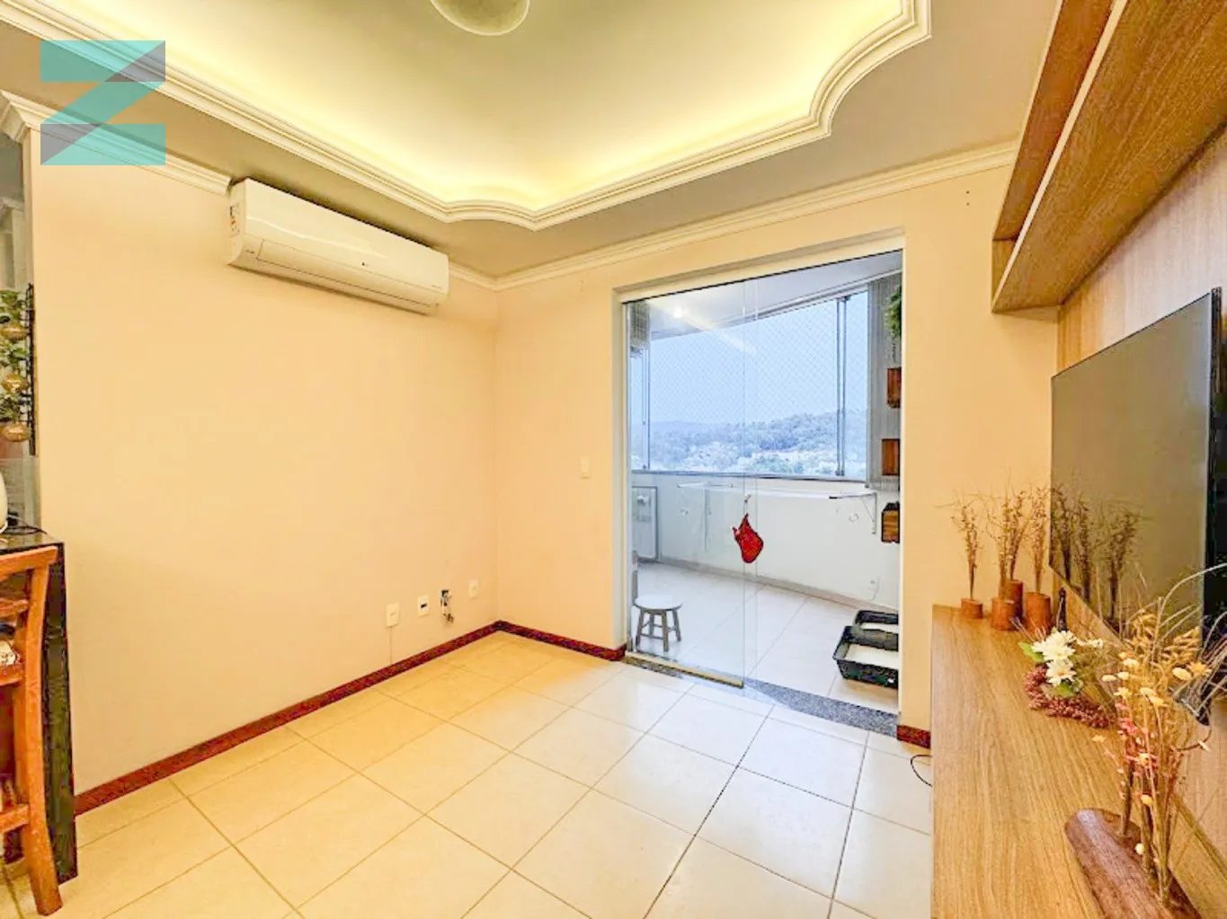 Apartamento contendo 3 dormitórios, sendo 1 suíte ! Sacada com churraqueira ! — foto 6