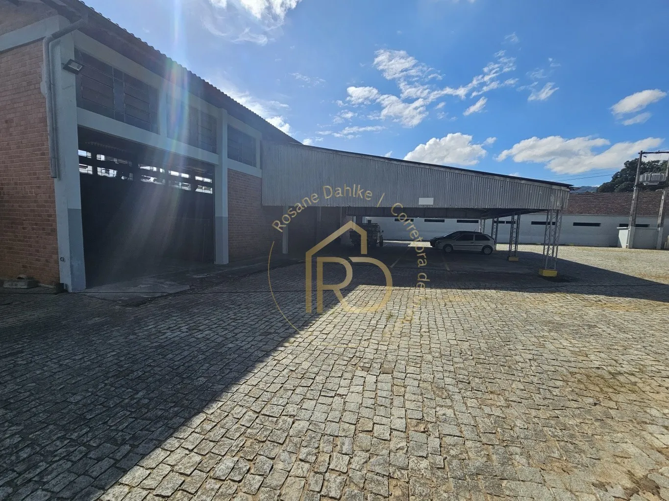 GALPÃO EM SETOR INDUSTRIAL — foto 2