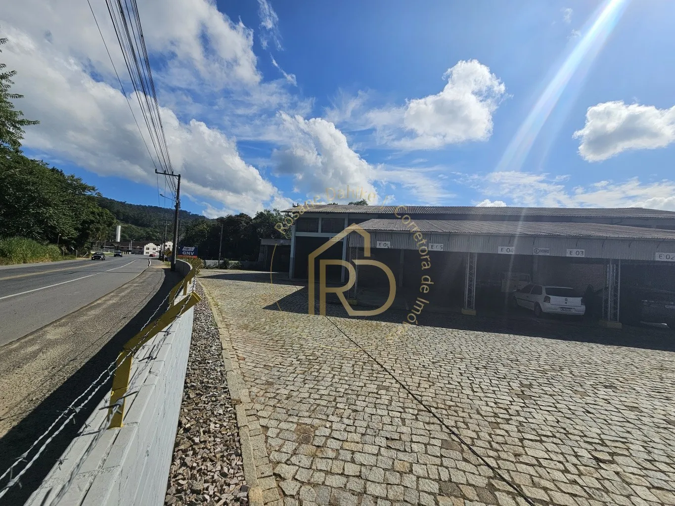 GALPÃO EM SETOR INDUSTRIAL — foto 5