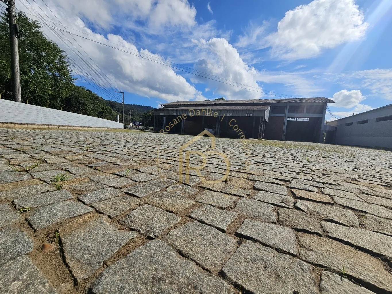 GALPÃO EM SETOR INDUSTRIAL — foto 7
