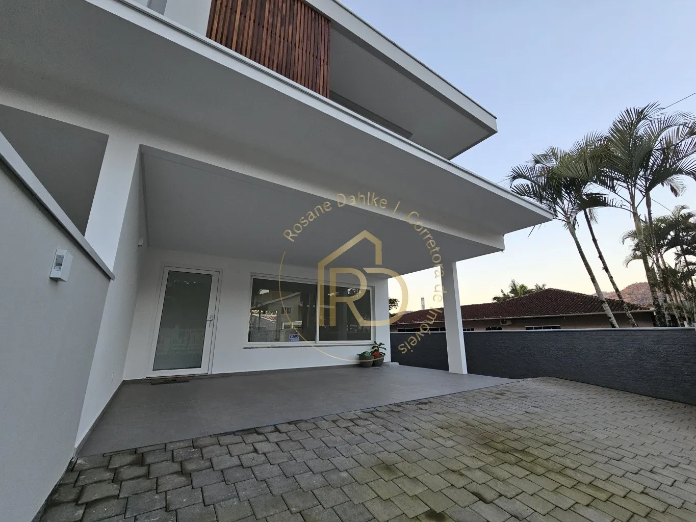 SOBRADOS GEMINADOS ALTO PADRÃO — foto 4