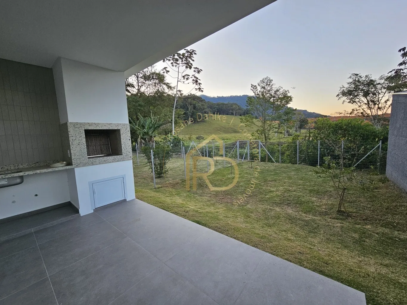 SOBRADOS GEMINADOS ALTO PADRÃO — foto 6