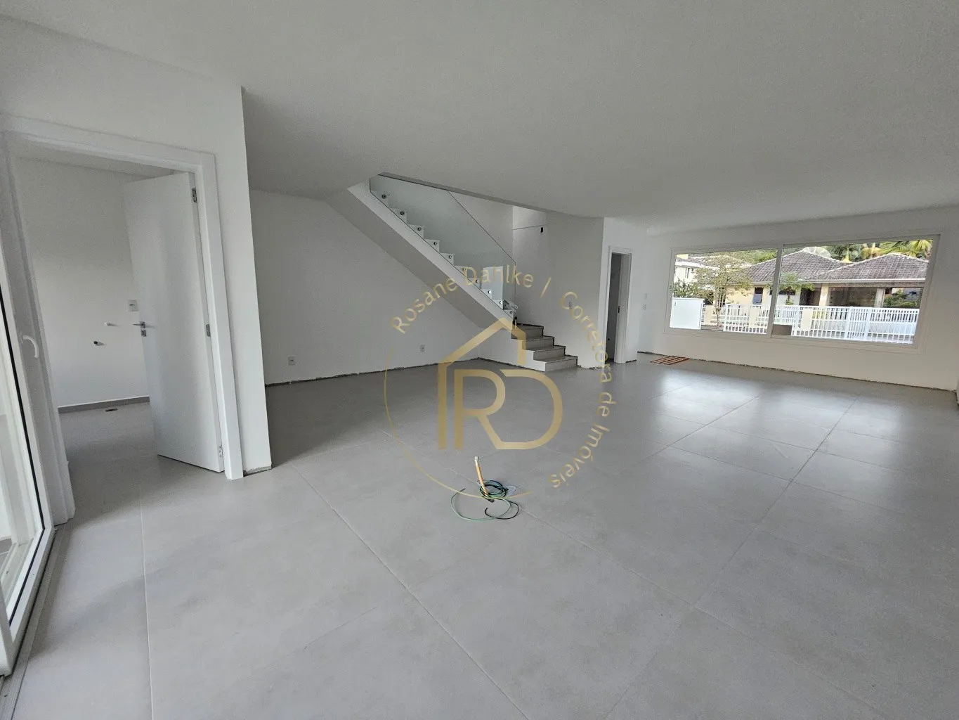 SOBRADOS GEMINADOS ALTO PADRÃO — foto 5