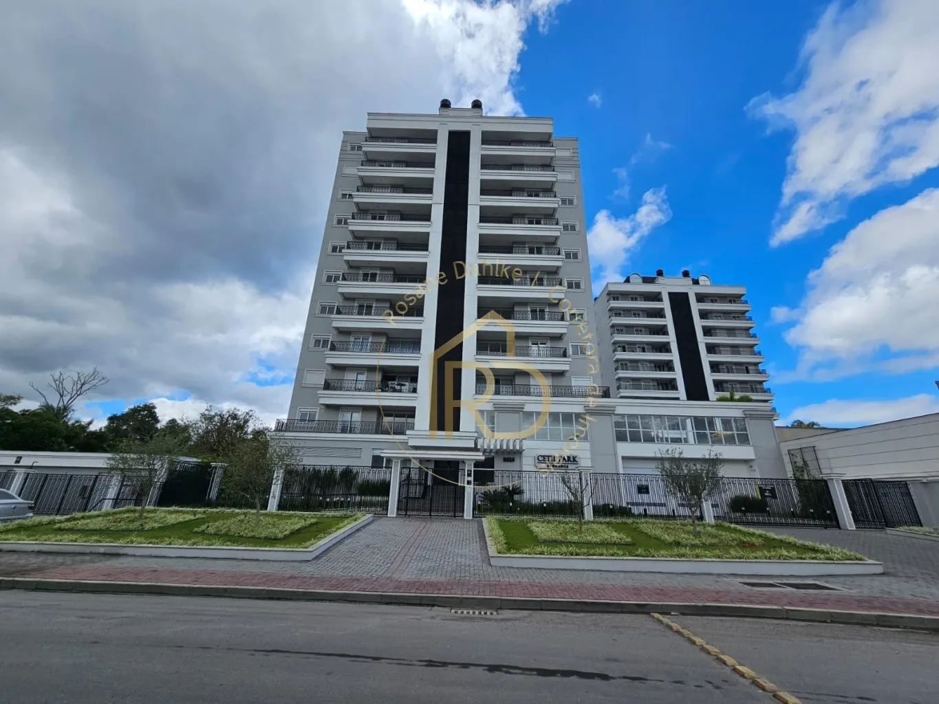 APARTAMENTO ALTO PADRÃO - foto 1