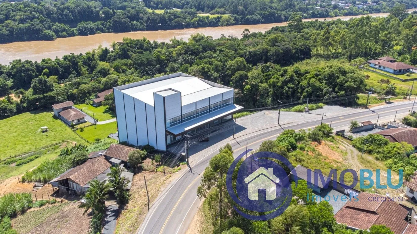 Excelente Galpão para Locação Bairro Passo Manso em Área Industrial, Alugamos Parcialmente! — foto 5