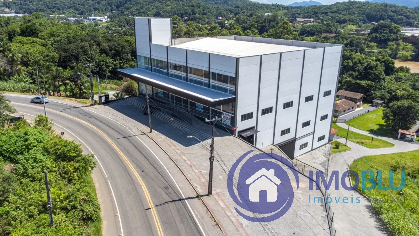 Excelente Galpão para Locação Bairro Passo Manso em Área Industrial, Alugamos Parcialmente! — foto 7