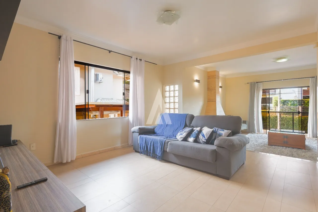 Casa com 1 suíte e 3 quartos à venda no bairro Costa e Silva em Joinville-SC por R$1.390.000,00. — foto 7