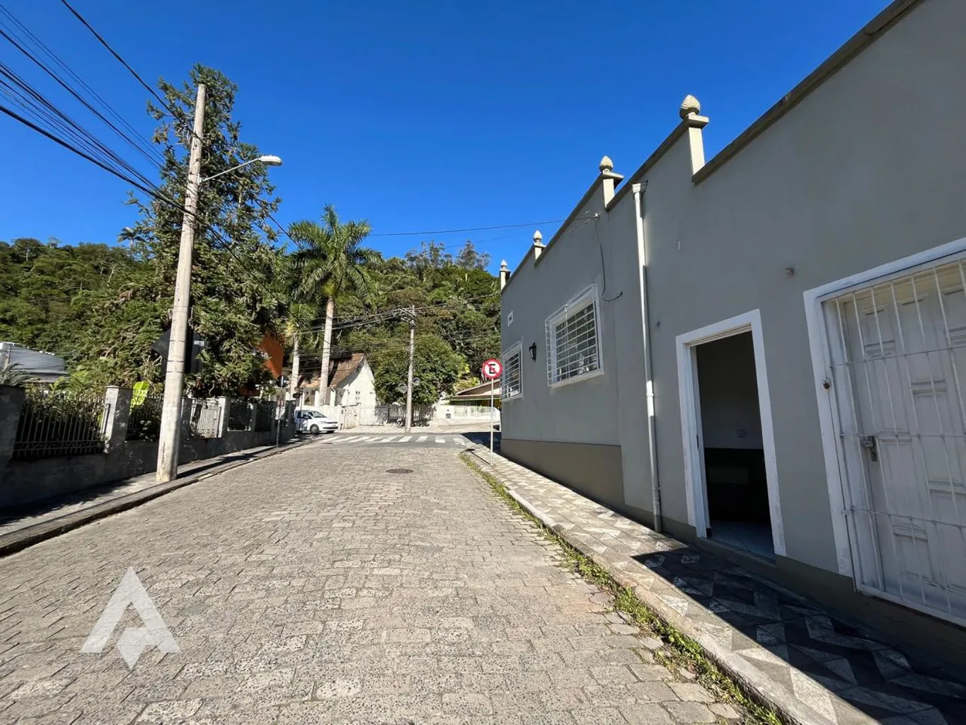 Loja térrea para locação por R$4.500,00 - Bairro Bom Retiro - Blumenau/SC — foto 2