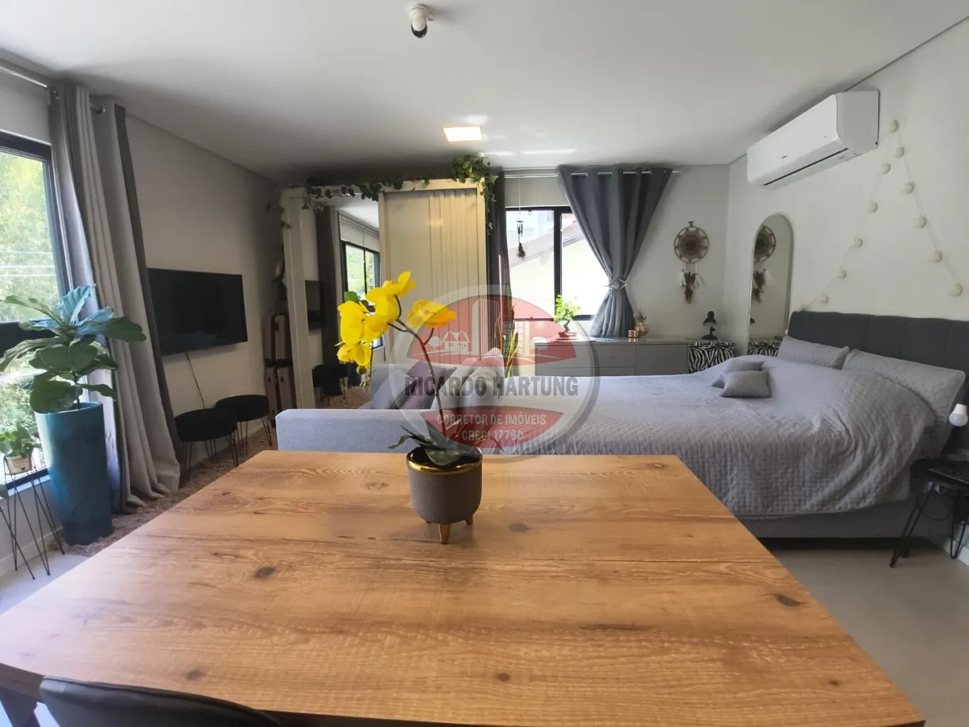 Lindo Loft decorado e mobiliado e climatizado, localizado em Blumenau-SC, próximo ao Centro — foto 5