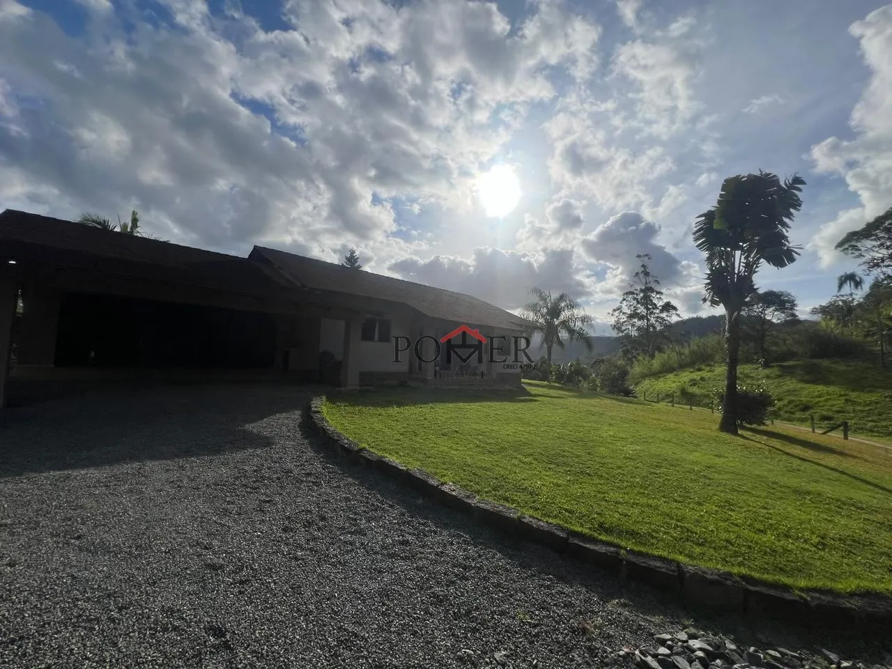 Oportunidade Única - Imóvel com 32.717,77m. Casa de 200,00m de área construida. — foto 3