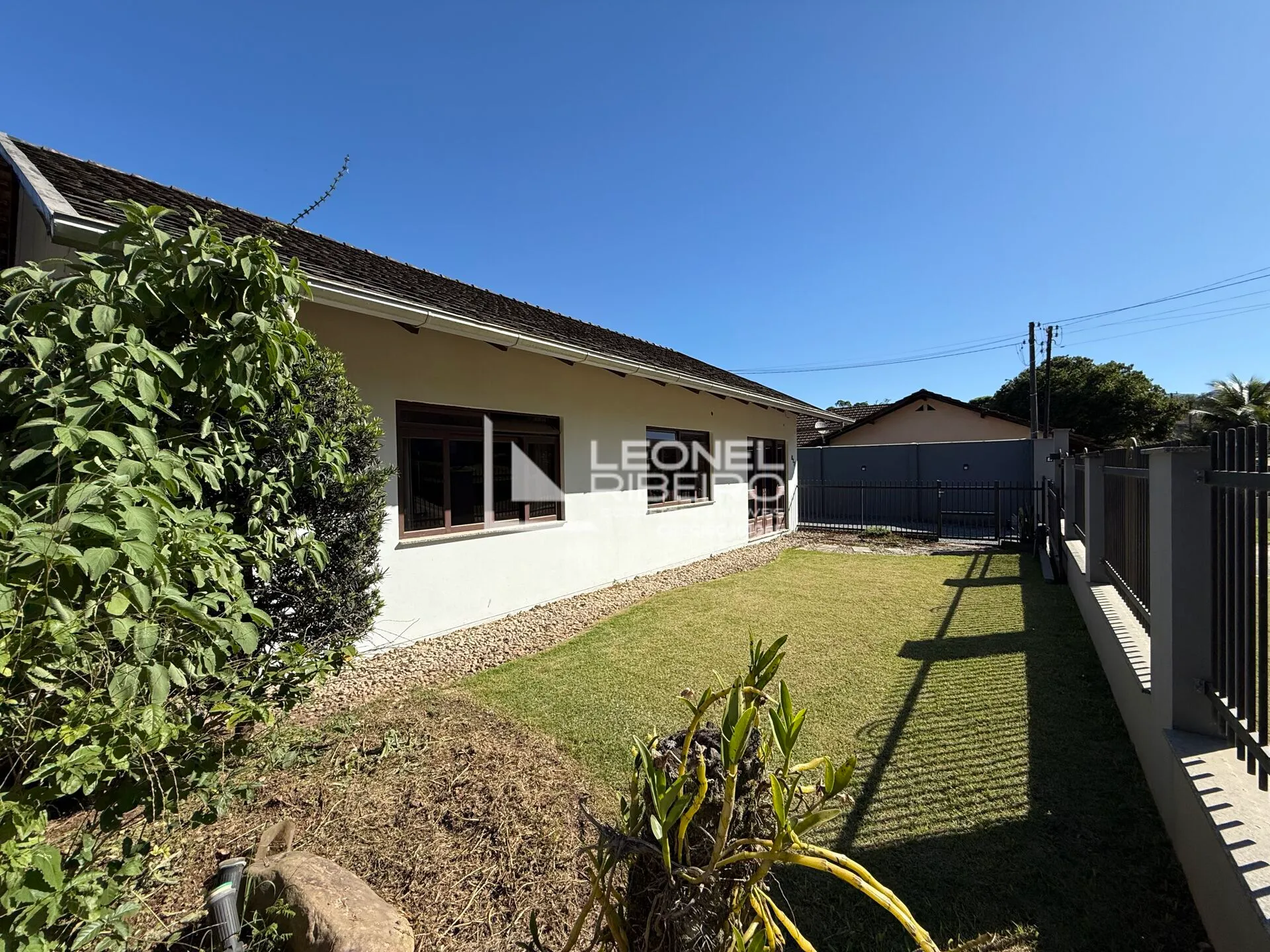 Casa com 3 dormitórios à venda, 250,76m no bairro das Capitais em Timbó-SC — foto 2