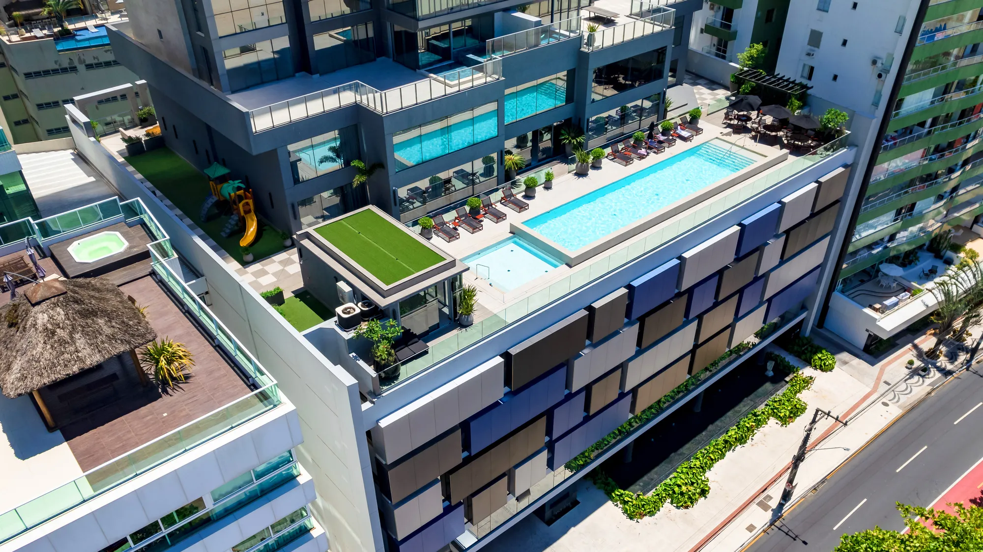 Apartamento Pronto Para morar 04 Suítes frente Mar em BC — foto 3