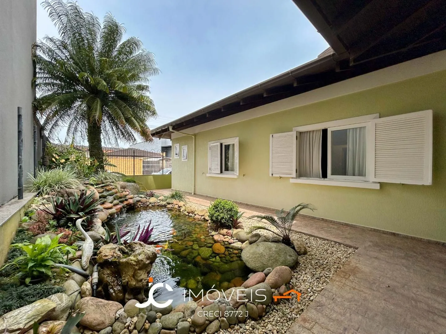 Casa com 4 dormitórios sendo 1 suíte à venda por R$ 970.000 - Belchior Alto - Gaspar/SC - foto 1