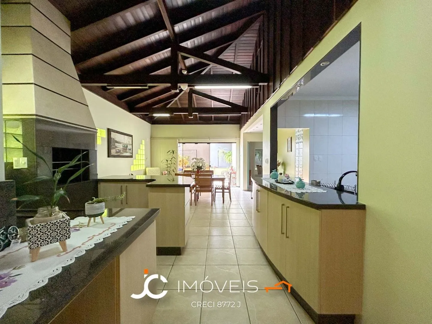 Casa com 4 dormitórios sendo 1 suíte à venda por R$ 970.000 - Belchior Alto - Gaspar/SC — foto 3