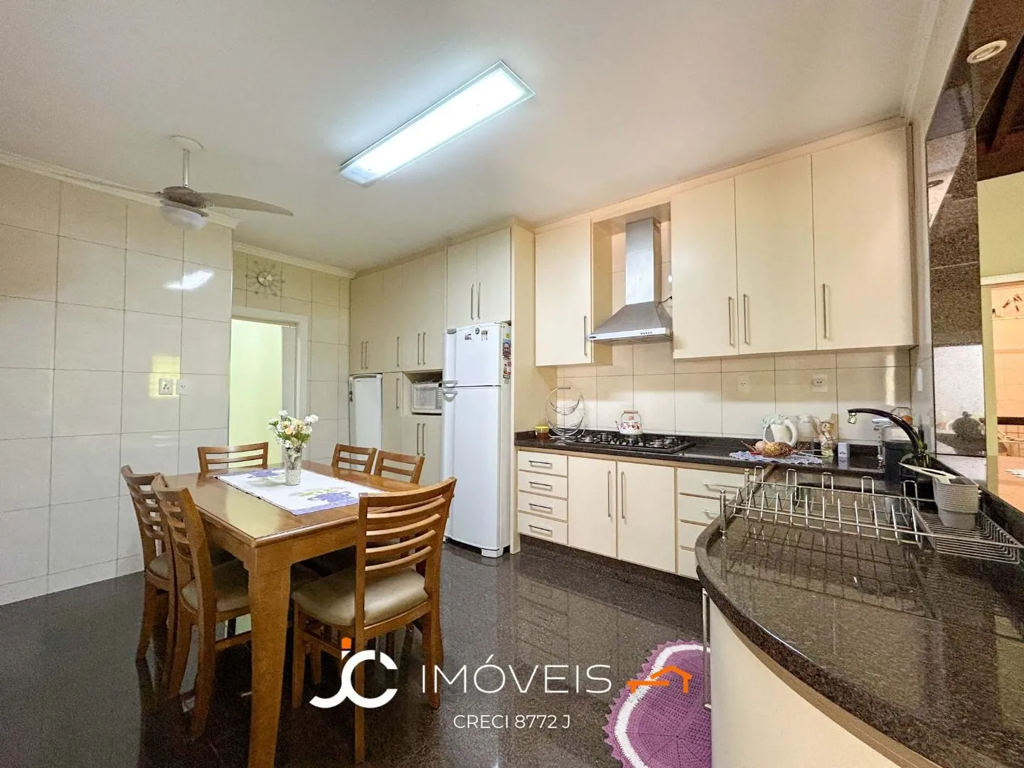 Casa com 4 dormitórios sendo 1 suíte à venda por R$ 970.000 - Belchior Alto - Gaspar/SC — foto 4