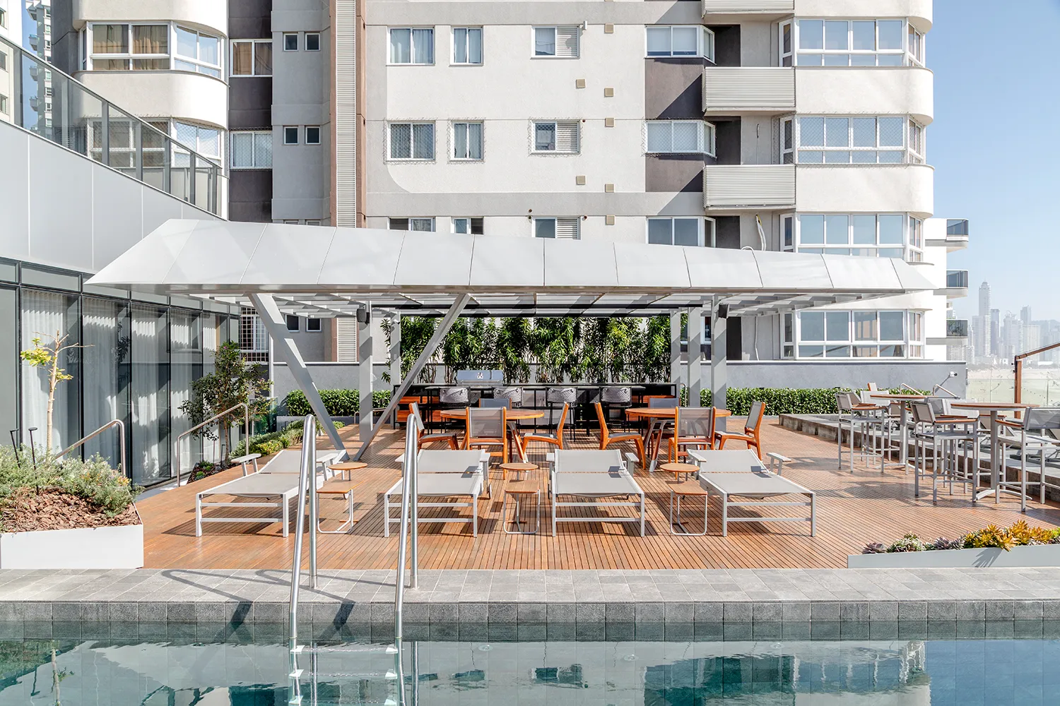 Apartamento 04 Suítes Frente MAR em BALNEÁRIO CAMBORIÚ — foto 6