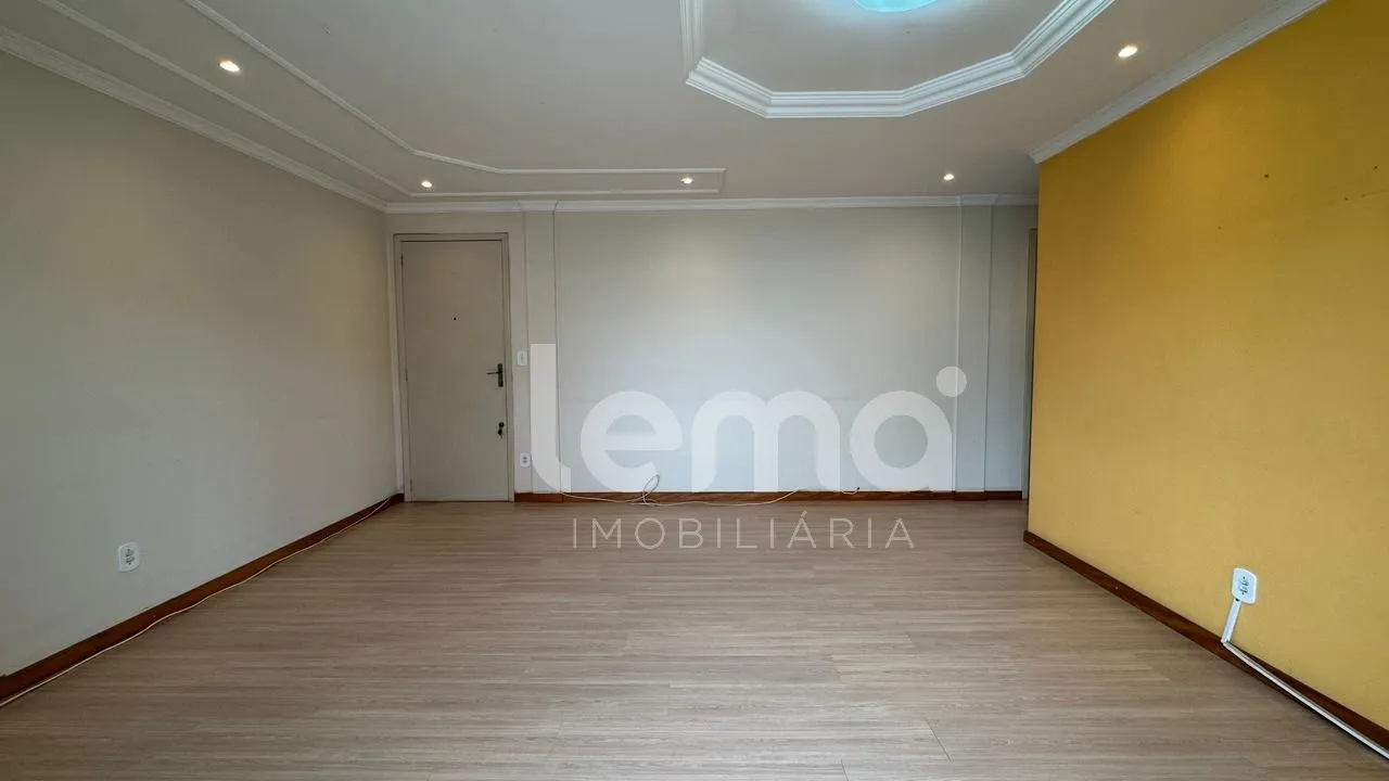Apartamento 3 dormitórios, sendo uma suíte, no bairro Vostardt em Blumenau. — foto 3