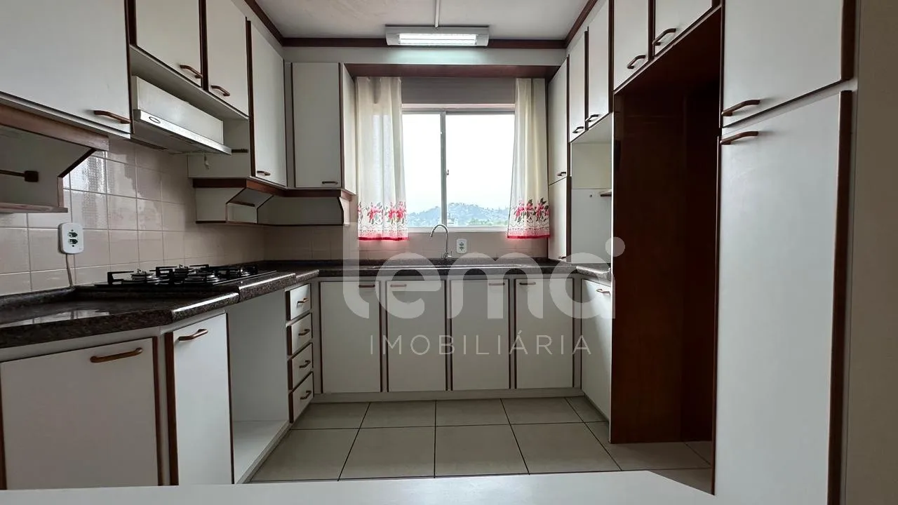 Apartamento 3 dormitórios, sendo uma suíte, no bairro Vostardt em Blumenau. — foto 4