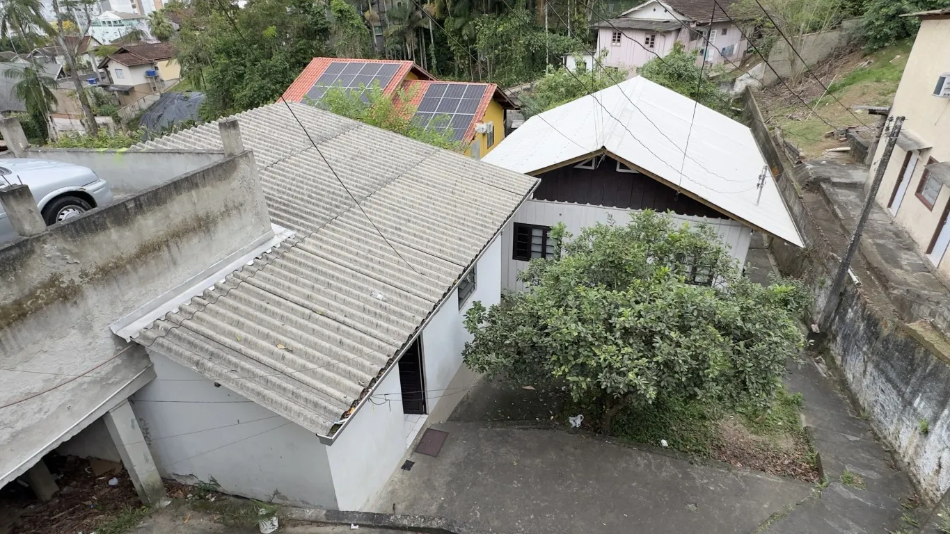 Terreno com 1 casa mista mais 1 quitinete, no bairro Itoupava Seca, Blumenau/SC. — foto 4