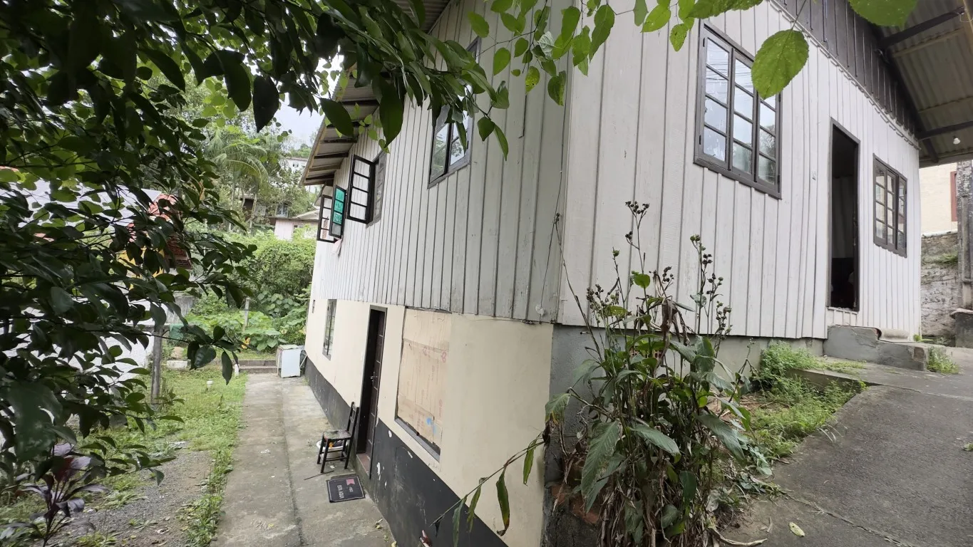 Terreno com 1 casa mista mais 1 quitinete, no bairro Itoupava Seca, Blumenau/SC. — foto 7