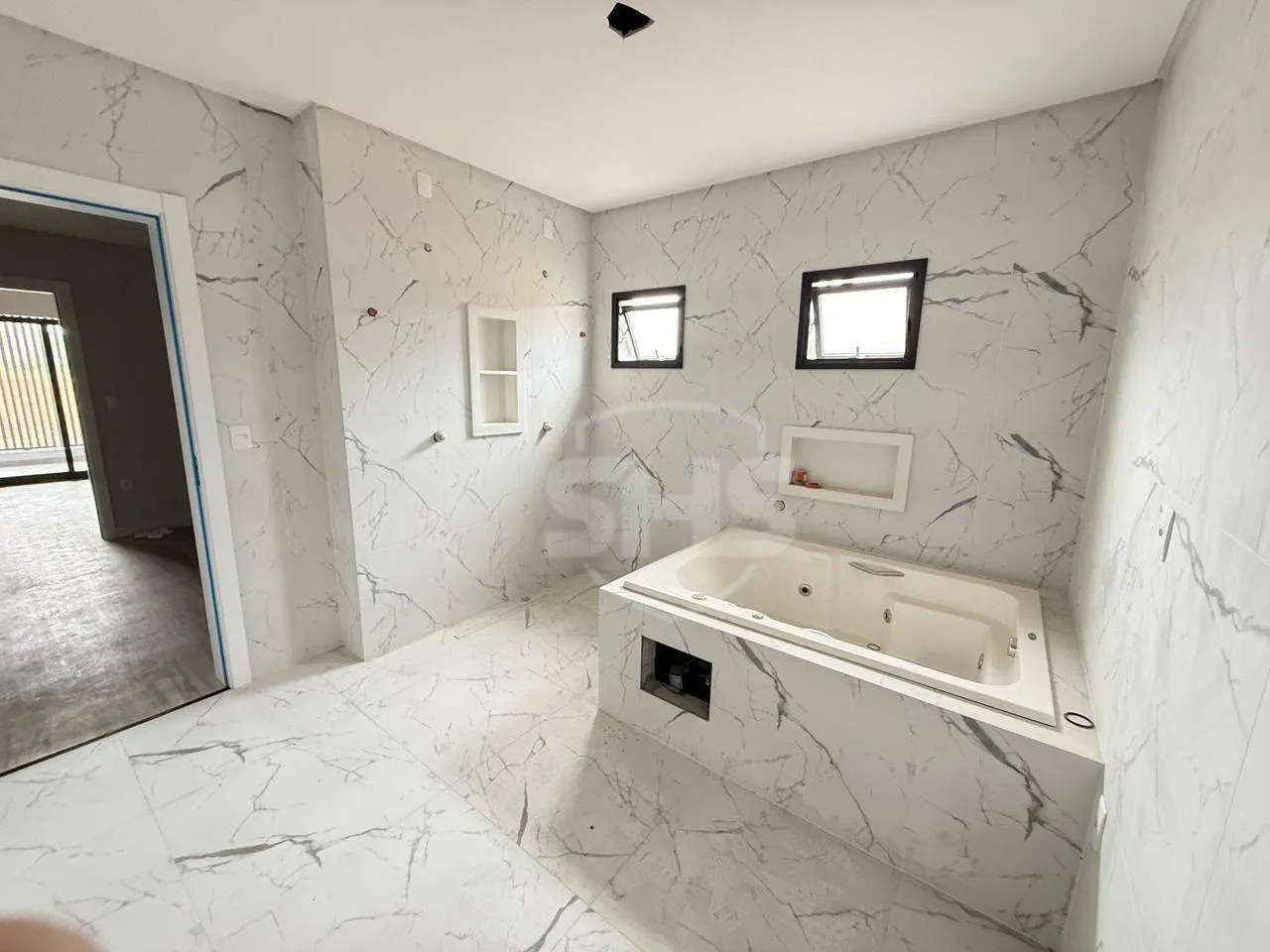 Casa · à venda · 4 quartos · 358m² · Ponta Aguda, Blumenau