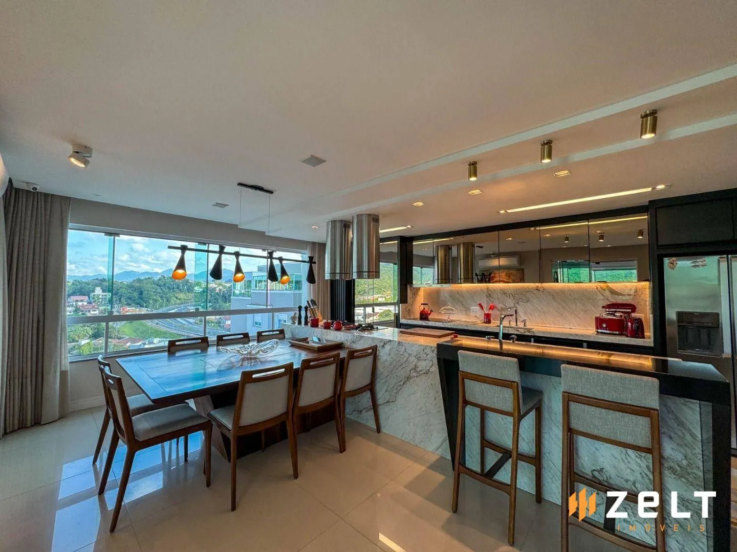 Cobertura com 3 Suítes à venda, 203 m por R$ 2.690.000 - Velha - Blumenau/SC — foto 4