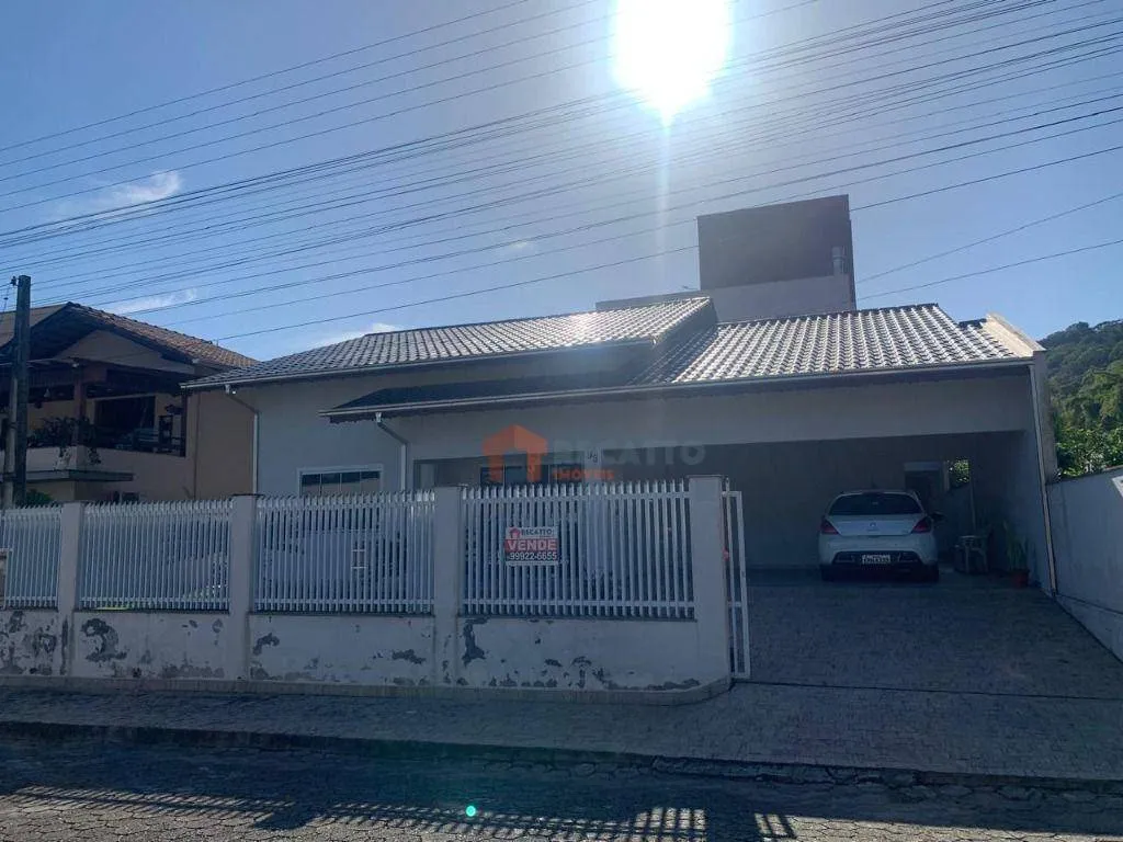 Casa com 3 dormitórios à Venda - Bela Vista - Gaspar/SC — foto 4