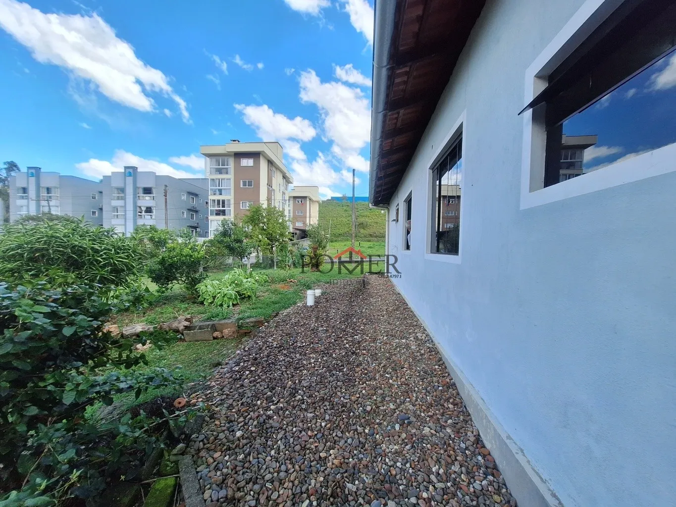 Casa bem localizada, e amplo terreno - Praticidade e muito espaço, próximo ao centro da cidade, 178,00m de área construída, em amplo terreno de 1.175,00m. — foto 7
