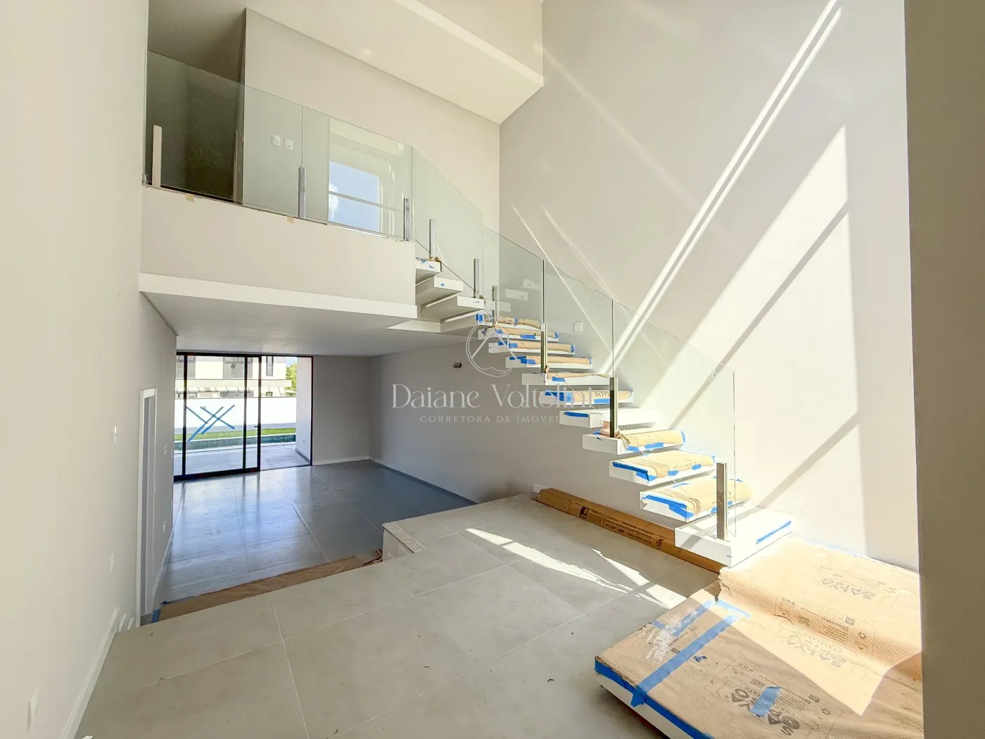 Casa para Venda em Blumenau, Ponta Aguda, 4 dormitórios, 4 suítes, 6 banheiros, 2 vagas — foto 2