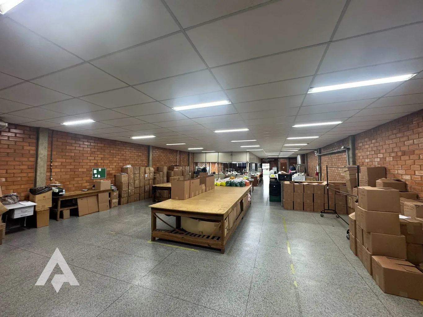 Galpão 375 m para locação por R$12.000,00 - Bairro Água Verde - Blumenau/SC — foto 2