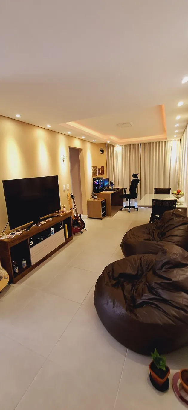 APARTAMENTO COM 2 DORMITÓRIOS - VELHA CENTRAL - foto 1