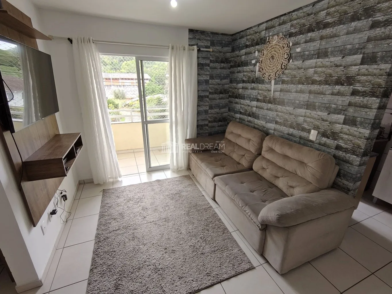 Apartamento de 2 dormitórios e 1 garagem/estacionamento — foto 7