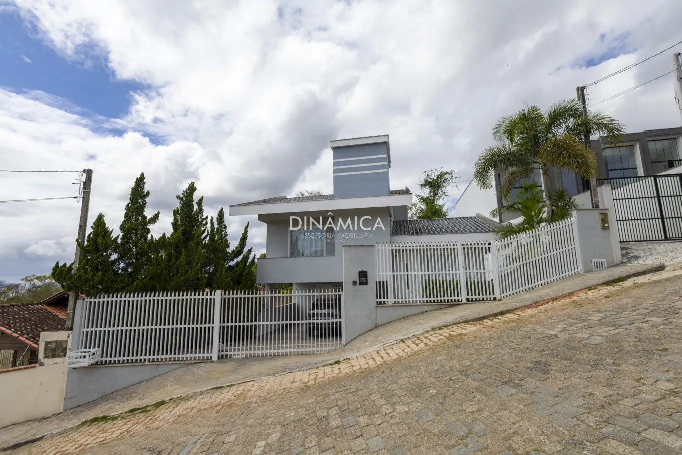 Casa alto padrão a venda com 3 dormitórios sendo uma suíte, no bairro da Escola Agrícola — foto 6