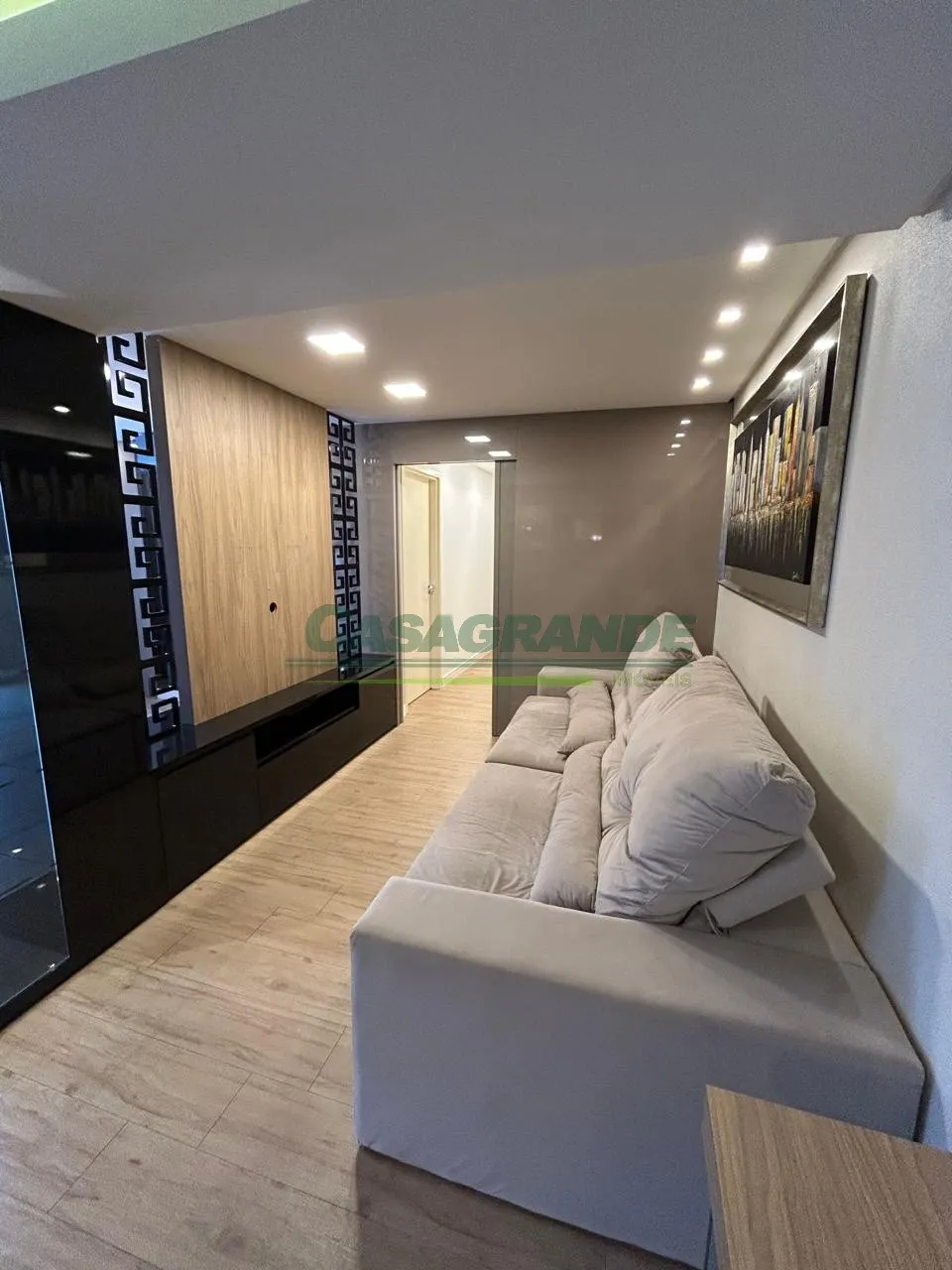 Apartamento no bairro Fortaleza, oferecendo espaço ideal para receber amigos, trabalhar em home office ou relaxar com a família. — foto 5