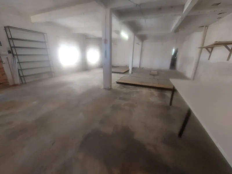 Imóvel comercial Água Verde 506 - foto 1