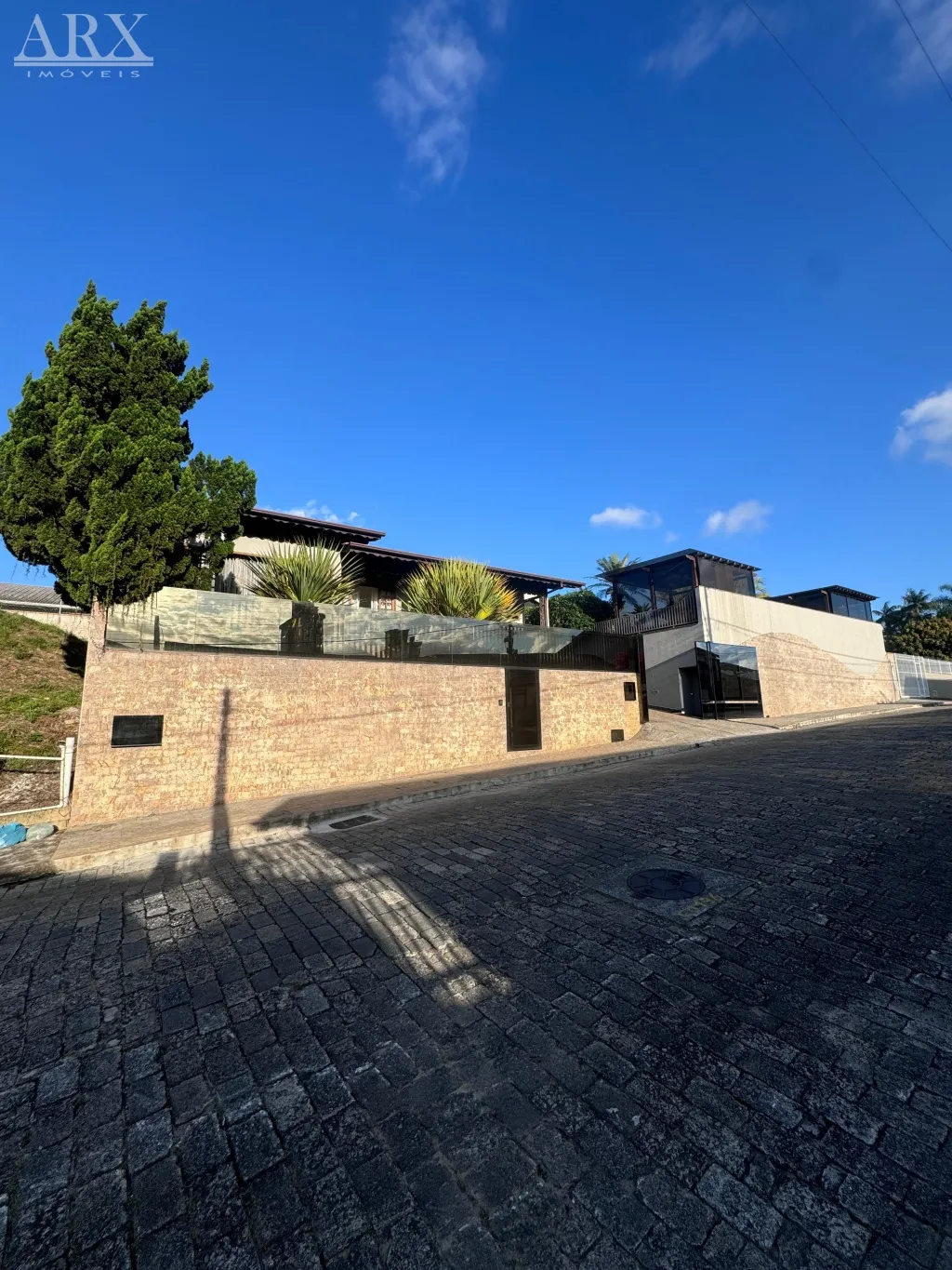 Lindíssima casa com piscina na Itoupava Norte. — foto 3