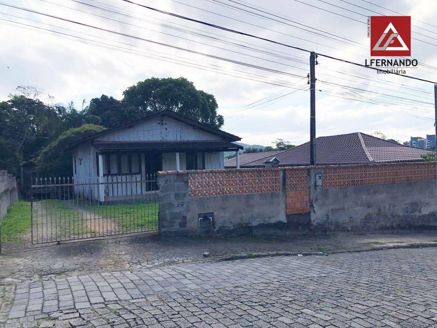 Terreno à venda, 644 m por R$ 650.000,00 - Água Verde - Blumenau/SC - foto 1
