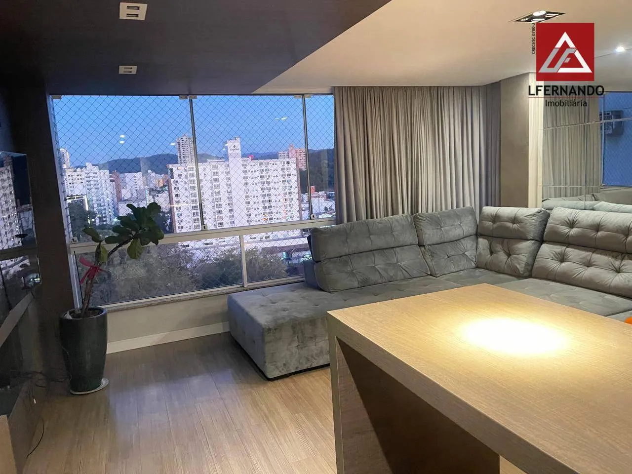 Cobertura duplex mobiliada com 3 dormitórios, sendo 2 suítes à venda, 199 m por R$ 1.590.000 - Centro - Blumenau/SC — foto 6