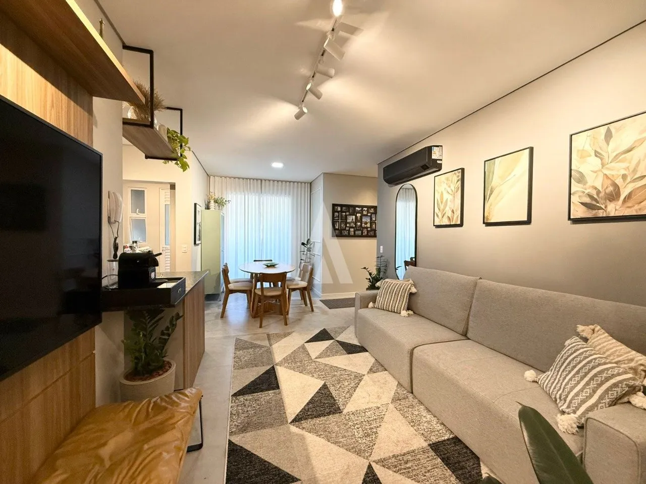 Apartamento com 1 suíte e 2 quartos à venda no bairro Anita Garibaldi em Joinville-SC por R$860.000,00. - foto 1