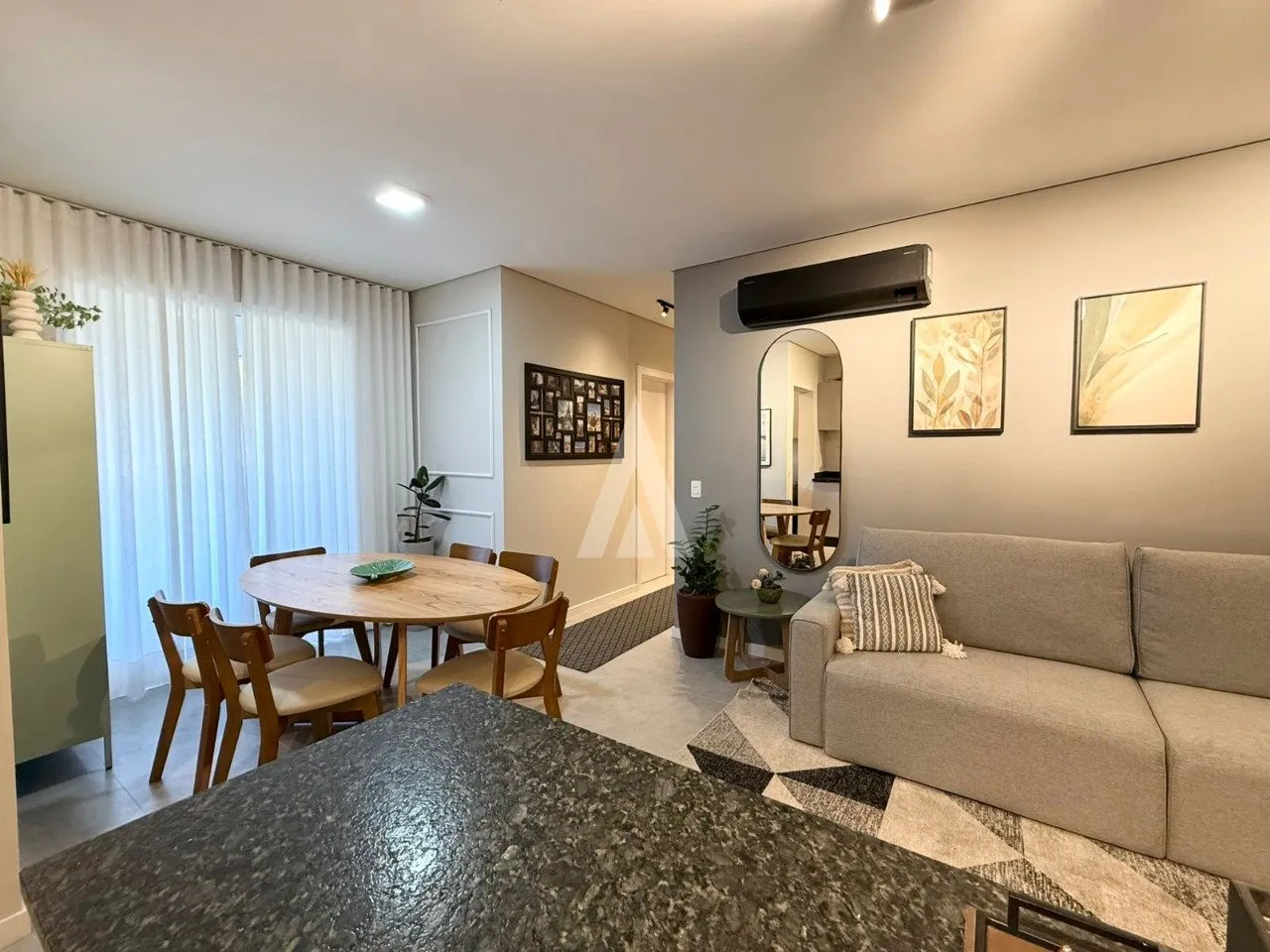 Apartamento com 1 suíte e 2 quartos à venda no bairro Anita Garibaldi em Joinville-SC por R$860.000,00. — foto 2