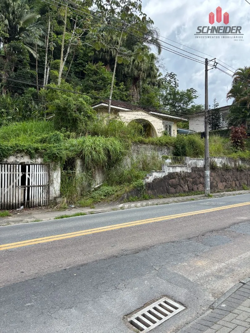 Terreno à venda no bairro Bom Retiro em Blumenau/SC - foto 1