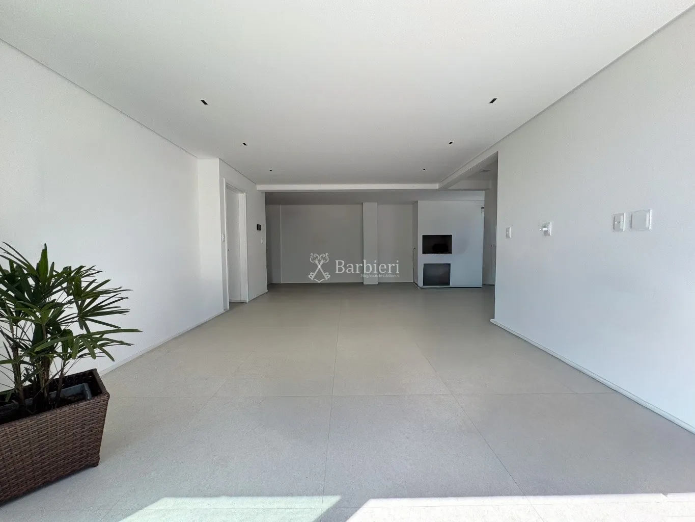 Apartamento com 3 quartos sendo 1 suíte e 2 vagas de garagem no bairro Jardim Blumenau/SC — foto 2