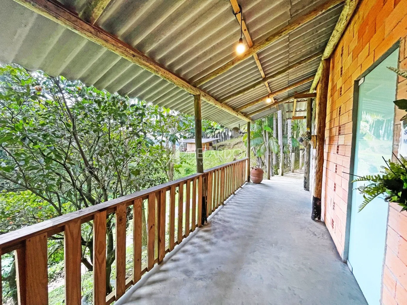 RESTAURANTE E POUSADA RURAL EM PLENO FUNCIONAMENTO, ALTAMENTE RENTÁVEIS, NA DIVISA ENTRE BLUMENAU E MASSARANDUBA — foto 7